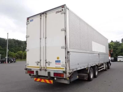 Isuzu GIGA