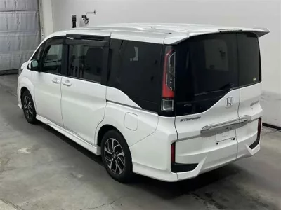 Honda STEP WAGON