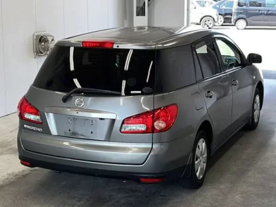 Nissan WINGROAD