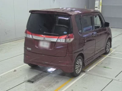 Mitsubishi DELICA D2