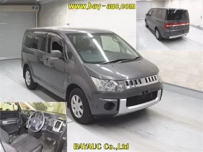 Mitsubishi DELICA D5