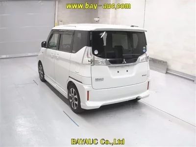Mitsubishi DELICA D2