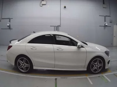 Mercedes-Benz CLA CLASS