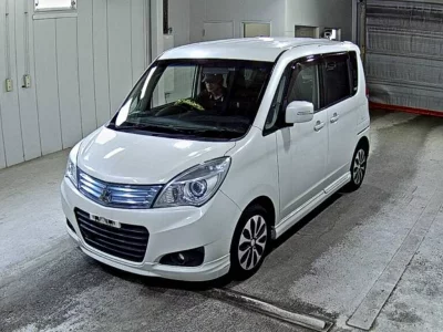 Mitsubishi DELICA D2
