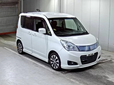 Mitsubishi DELICA D2