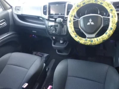 Mitsubishi DELICA D2