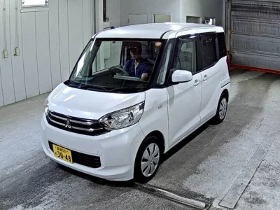 Mitsubishi EK SPACE