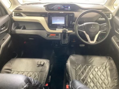 Mitsubishi DELICA D2
