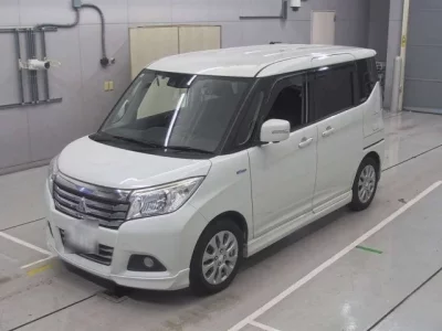 Mitsubishi DELICA D2