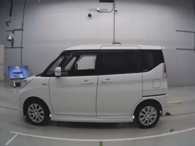 Mitsubishi DELICA D2