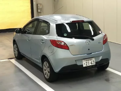 Mazda DEMIO