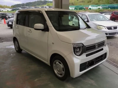 Honda N WGN