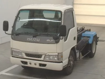 Isuzu ELF