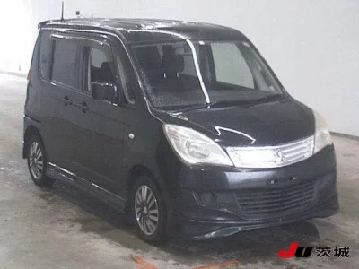 Mitsubishi DELICA D2