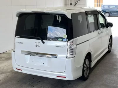 Honda STEP WAGON