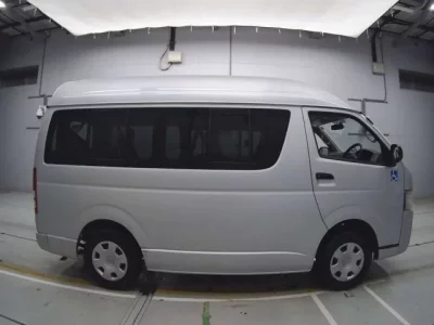 Toyota REGIUS ACE VAN