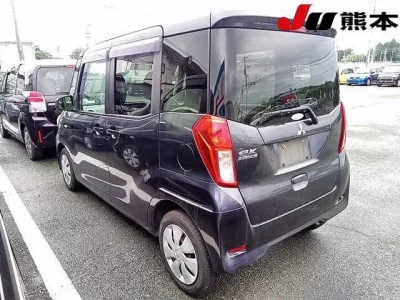 Mitsubishi EK SPACE