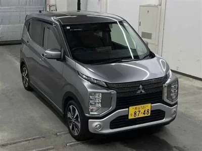 Mitsubishi EK X