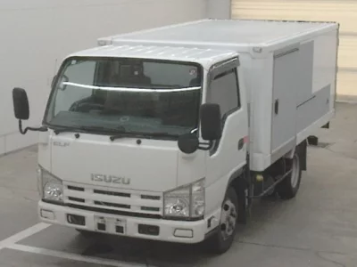 Isuzu ELF