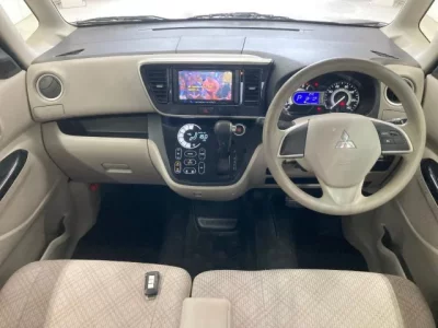 Mitsubishi EK SPACE