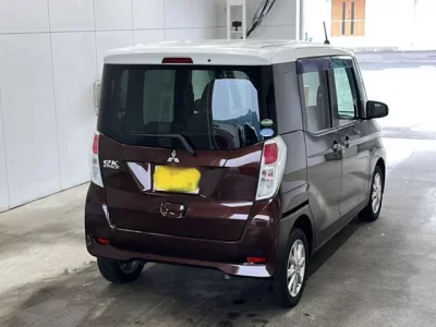 Mitsubishi EK SPACE