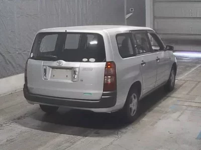 Toyota SUCCEED
