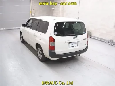 Toyota SUCCEED