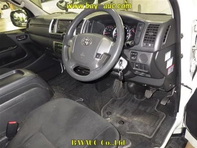 Toyota REGIUS ACE VAN