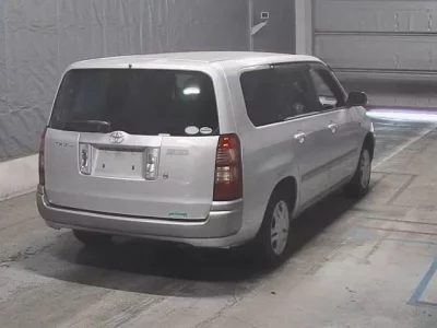 Toyota SUCCEED