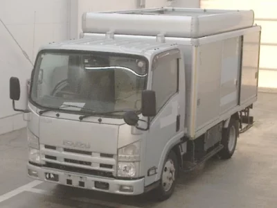 Isuzu ELF