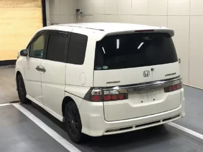 Honda STEP WAGON