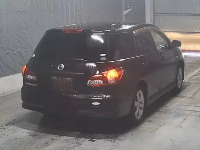Nissan WINGROAD