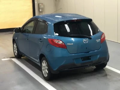 Mazda DEMIO