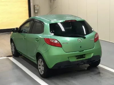 Mazda DEMIO