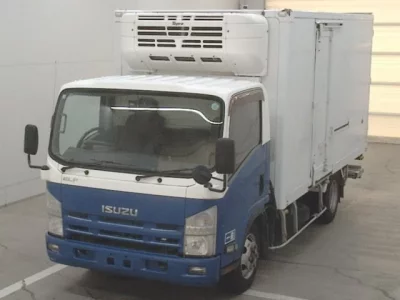 Isuzu ELF