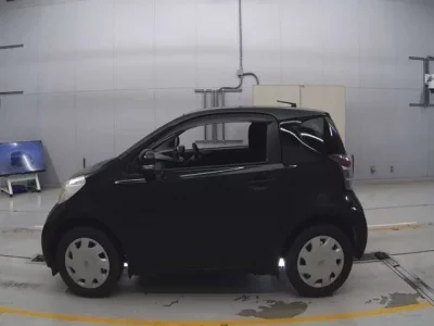 Toyota IQ