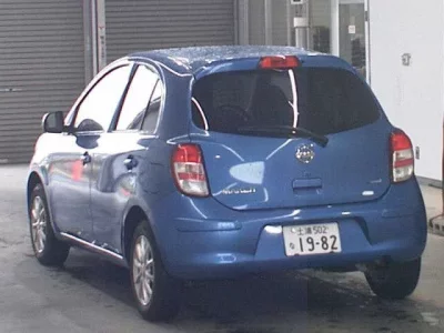 Nissan MARCH