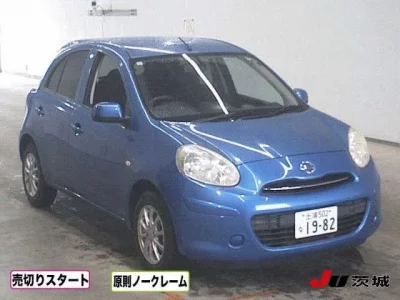 Nissan MARCH