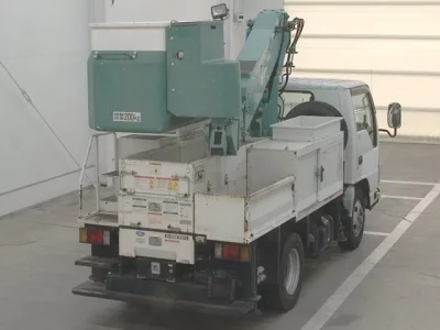 Isuzu ELF