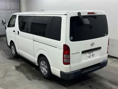 Toyota REGIUS ACE VAN