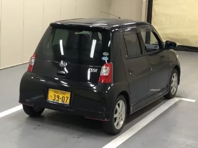 Daihatsu Esse