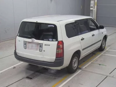 Toyota SUCCEED