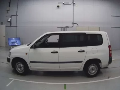 Toyota SUCCEED