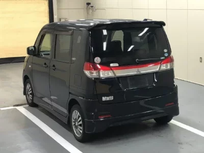 Mitsubishi DELICA D2