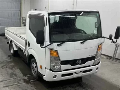 Nissan ATLAS