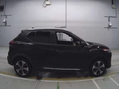 Nissan KIX