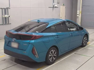 Toyota PRIUS PHV