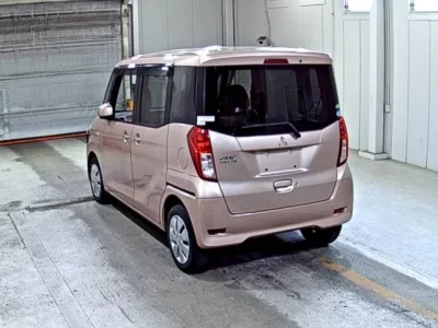 Mitsubishi EK SPACE
