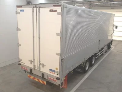 Isuzu TRUCK