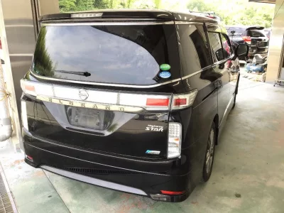 Nissan ELGRAND